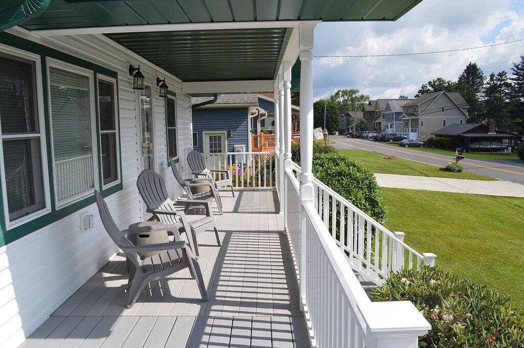 The Pea Pod - Deep Creek Lake in McHenry, Deep Creek Lake