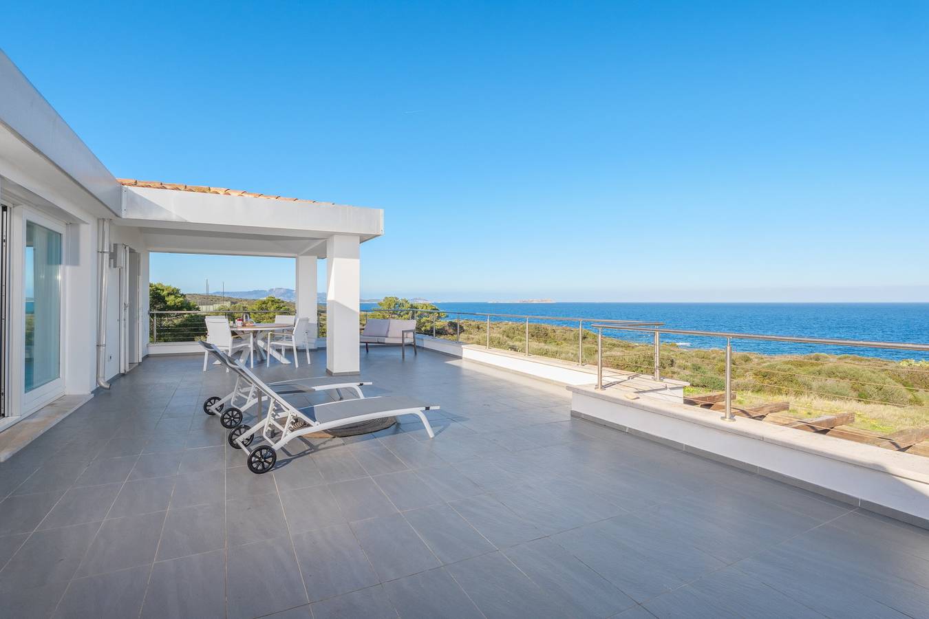 Ganze Wohnung, Ferienwohnung 12A in der Villa Marconi mit Meerblick und Panoramaterrasse in Golfo Aranci, Costa Smeralda