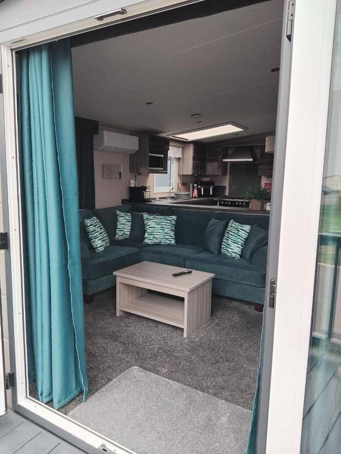 Two-Bedroom Chalet in Ingoldmells, Lincolnshire