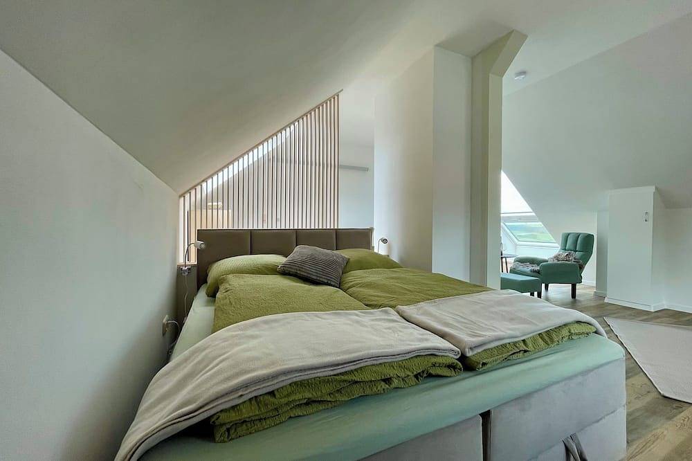 Ganze Wohnung, Appartement „Weitblick“, Rüdesheim am Rhein-Presberg in Rüdesheim am Rhein, Rheingau-Taunus-Kreis
