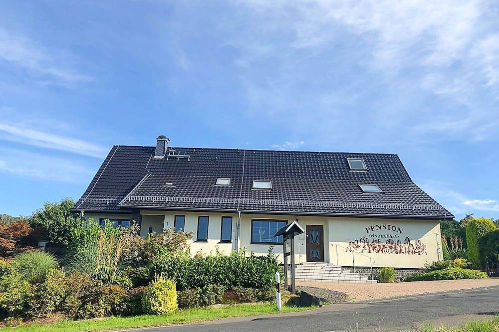 Ganze Wohnung, Traumhafte Aussicht für Aktivurlauber, für bis zu 5 Personen in Struppen, Elbsandsteingebirge