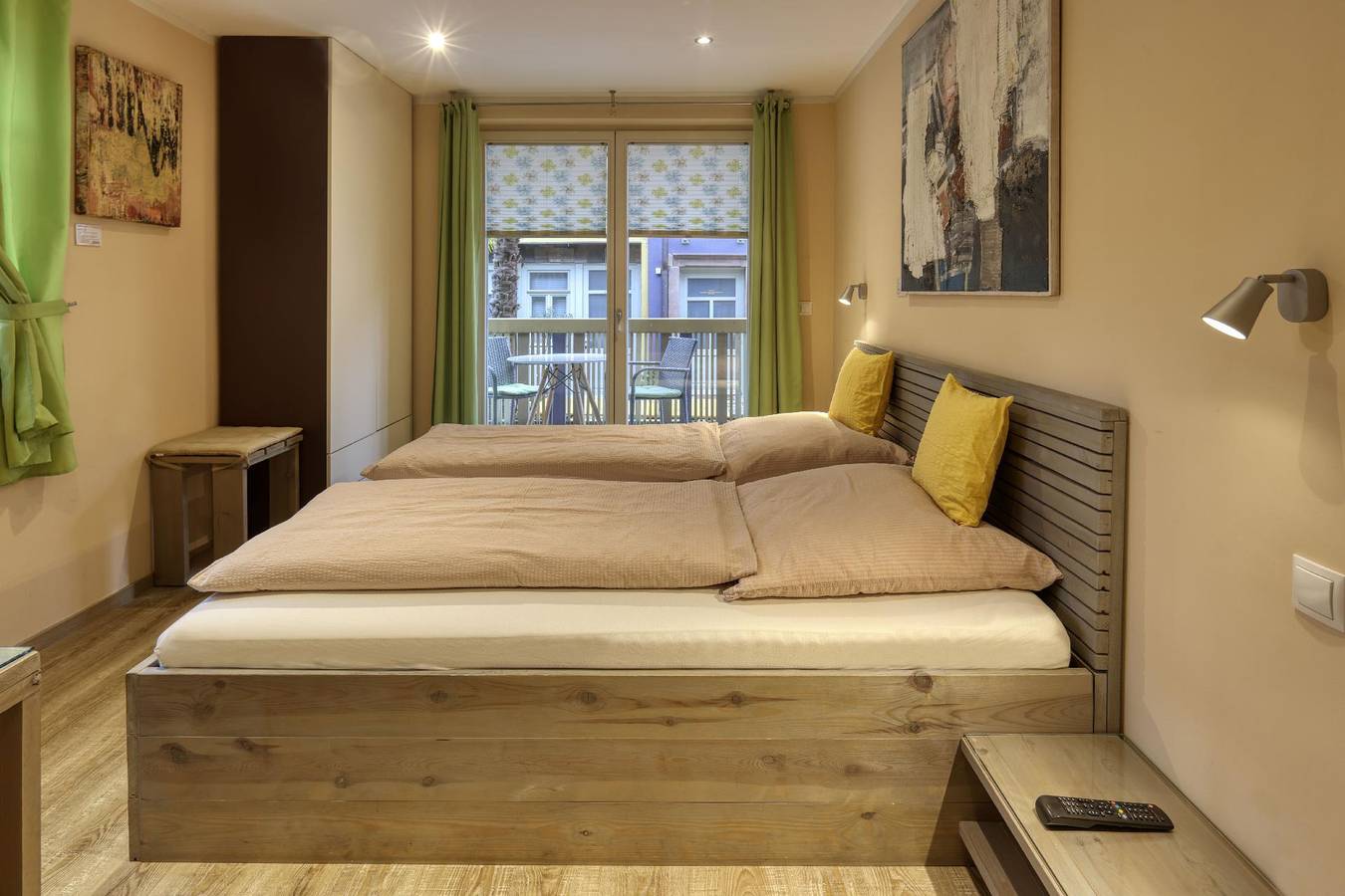 Ganze Ferienwohnung, Wohnung in Marktheidenfeld mit Großem Balkon in Marktheidenfeld, Spessart-Mainland