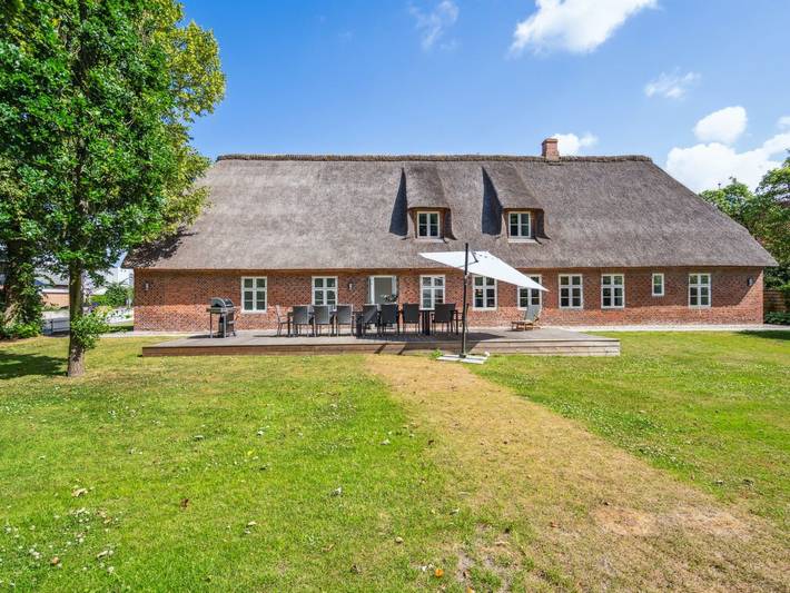 Ferienhaus für 16 Personen, mit Sauna und Terrasse, mit Haustier in Højer