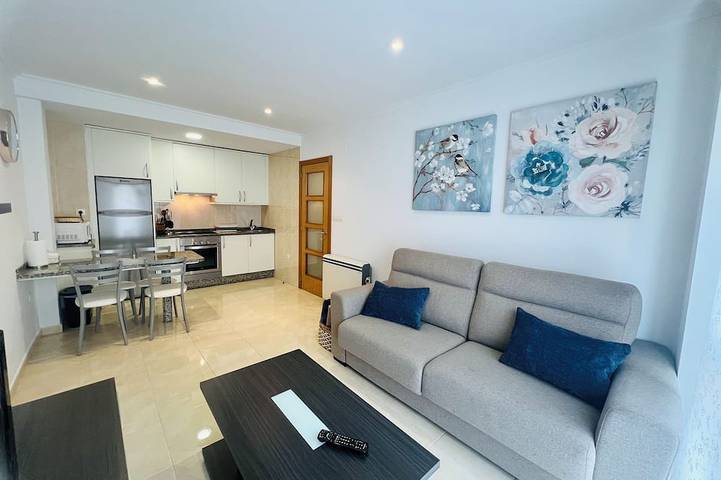Holiday apartment for 5 people, with balcony - 1