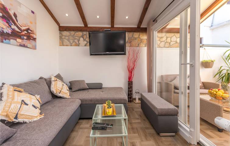 Ferienwohnung für 5 Personen, mit Terrasse in Biograd na Moru - 3