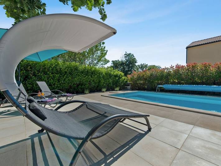 Villa in Barušić mit Schwimmbecken in Malinska-Dubašnica, Krk