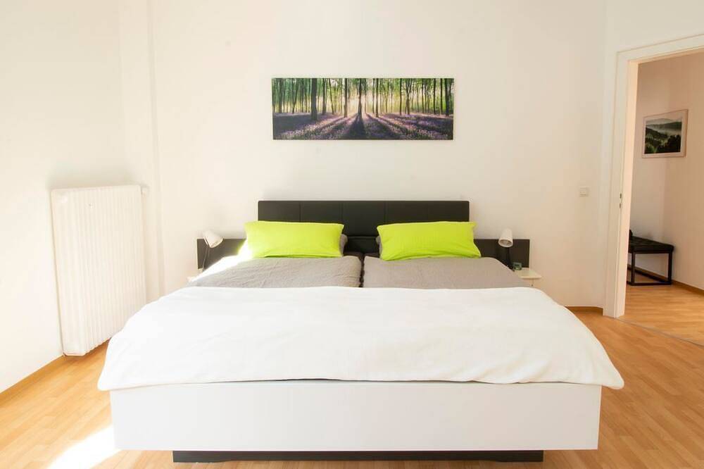 Ganze Wohnung, 4-Bett-Ferienwohnung Therme - Haus Alleegarten Ferienwohnungen in Bad Bertrich, Traben-Trarbach und Umbegung