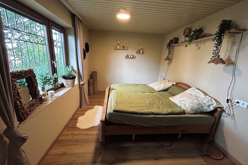 Apartamento inteiro, Family-friendly apartment in the countryside. With private garden & sauna facilities in Ravensburger Spieleland, Meckenbeuren