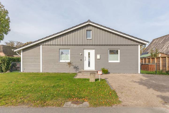 Ferienhaus für 6 Personen, mit Terrasse und Sauna sowie Garten - 1