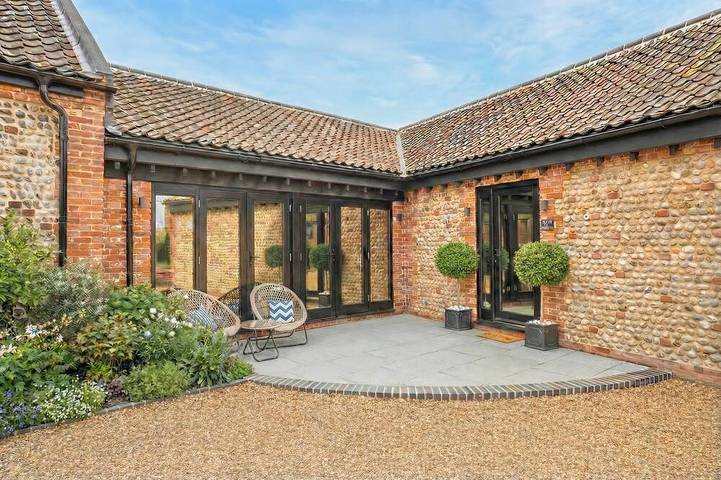 Holiday rental for 6 people, with hot tub and garden as well as terrace in Happisburgh