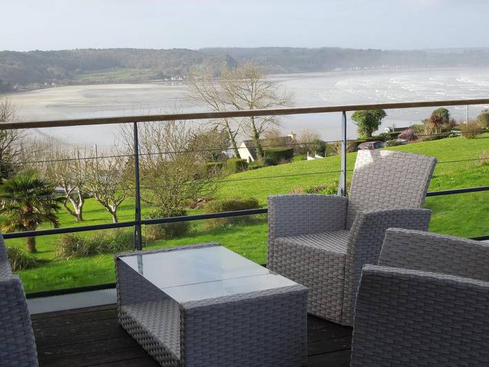 Gîte pour 4 personnes, avec jardin et piscine ainsi que terrasse et vue à Saint-Michel-en-Grève - 4