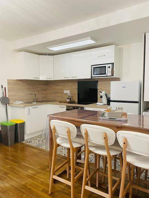 Gîte pour 6 personnes, avec vue, animaux acceptés dans Rue Typique De Sarlat Sarlat La Caneda - 3