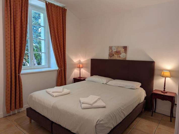 Gîte pour 6 personnes, avec piscine et jardin à Saint-Cybardeaux - 3