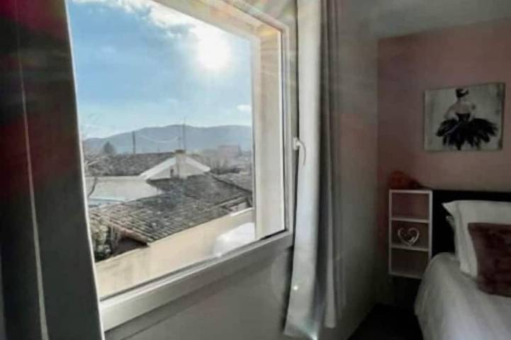 Location de vacances pour 9 personnes, avec jacuzzi et jardin à La Roche-de-Glun - 3