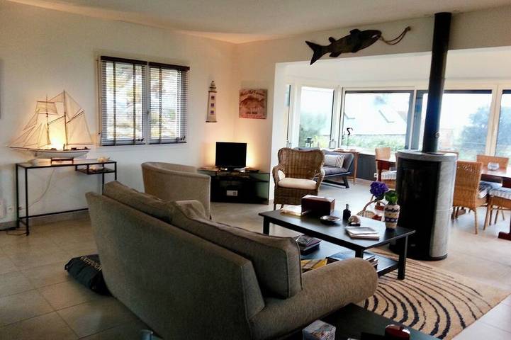 Location de vacances pour 2 personnes, avec terrasse et jardin à Pleubian