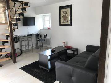 Gîte pour 4 personnes, avec terrasse dans Saint-Thégonnec Loc-Eguiner