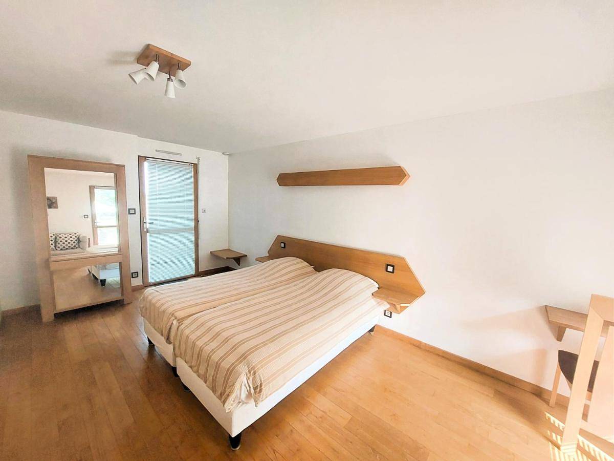 Double Room with Terrace in Chênehutte-Trèves-Cunault, Région de Saumur
