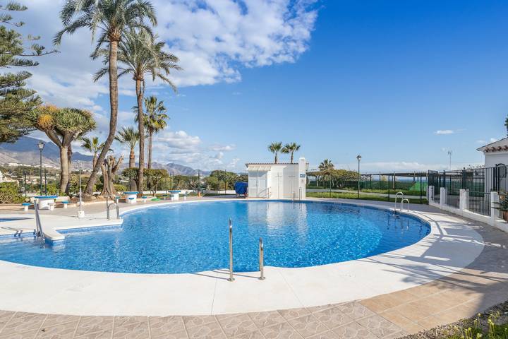Villa pour 4 personnes, avec bassin pour enfant à Nerja