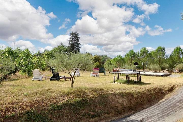 Location de vacances pour 3 personnes, avec piscine ainsi que jardin et terrasse à Cardet - 4