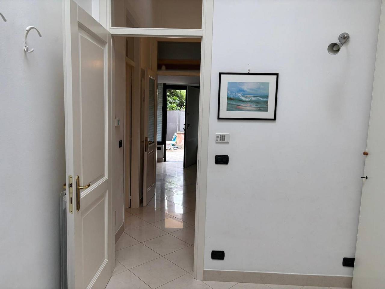 Appartamento intero, Appartamento 'Casa Roma Arenzano' con Giardino Privato, Wi-Fi e Aria Condizionata in Rari Nantes Arenzano, Arenzano
