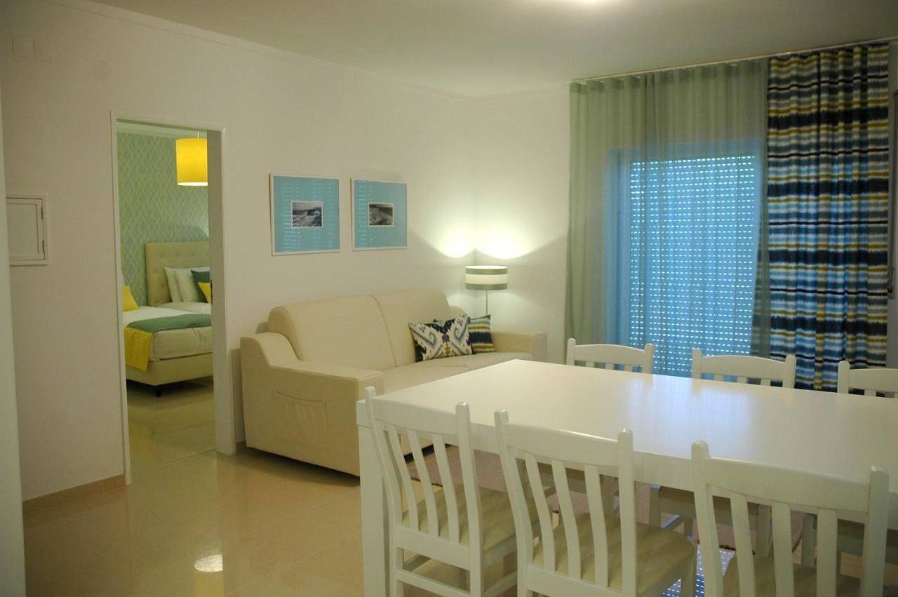 Hotel Dom Lourenco in Praia da Areia Branca, Lourinhã