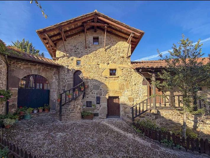 Location de vacances pour 4 personnes, avec balcon et vue à Potes - 2