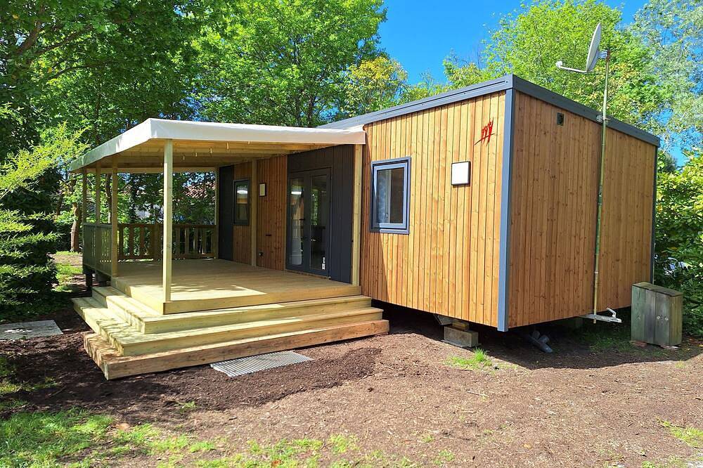 Camping pour 5 Personnes dans Saint-Julien-en-Born, Région de Dax