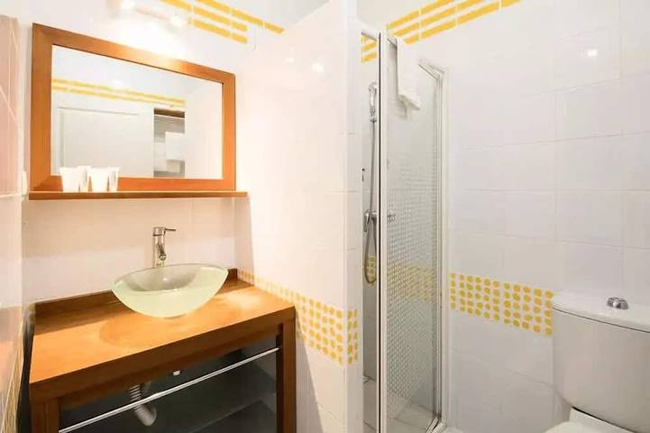 Location de vacances pour 6 personnes, avec terrasse à La Bastide-Clairence - 2