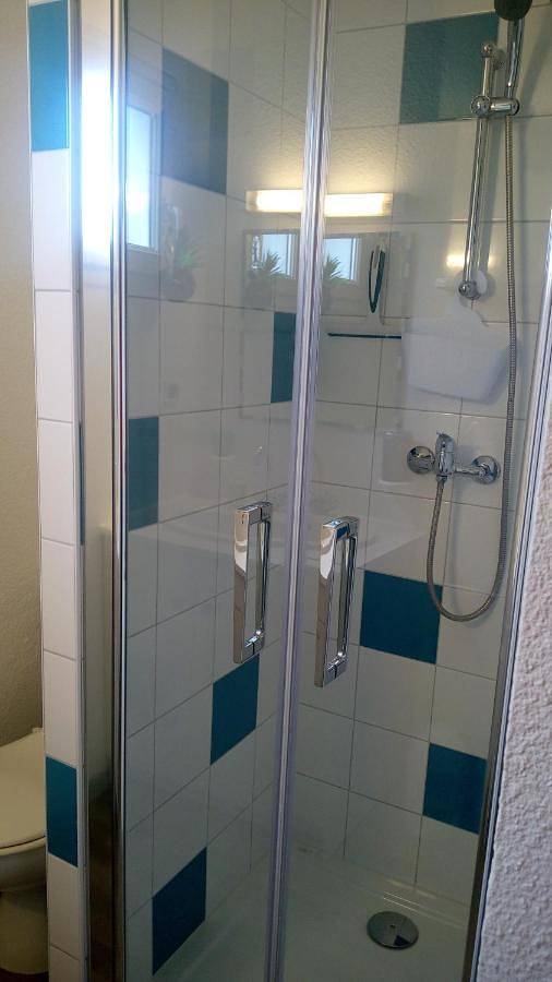 Gîte pour 2 personnes, avec jardin et vue, animaux acceptés à Moutiers-sous-Chantemerle - 3