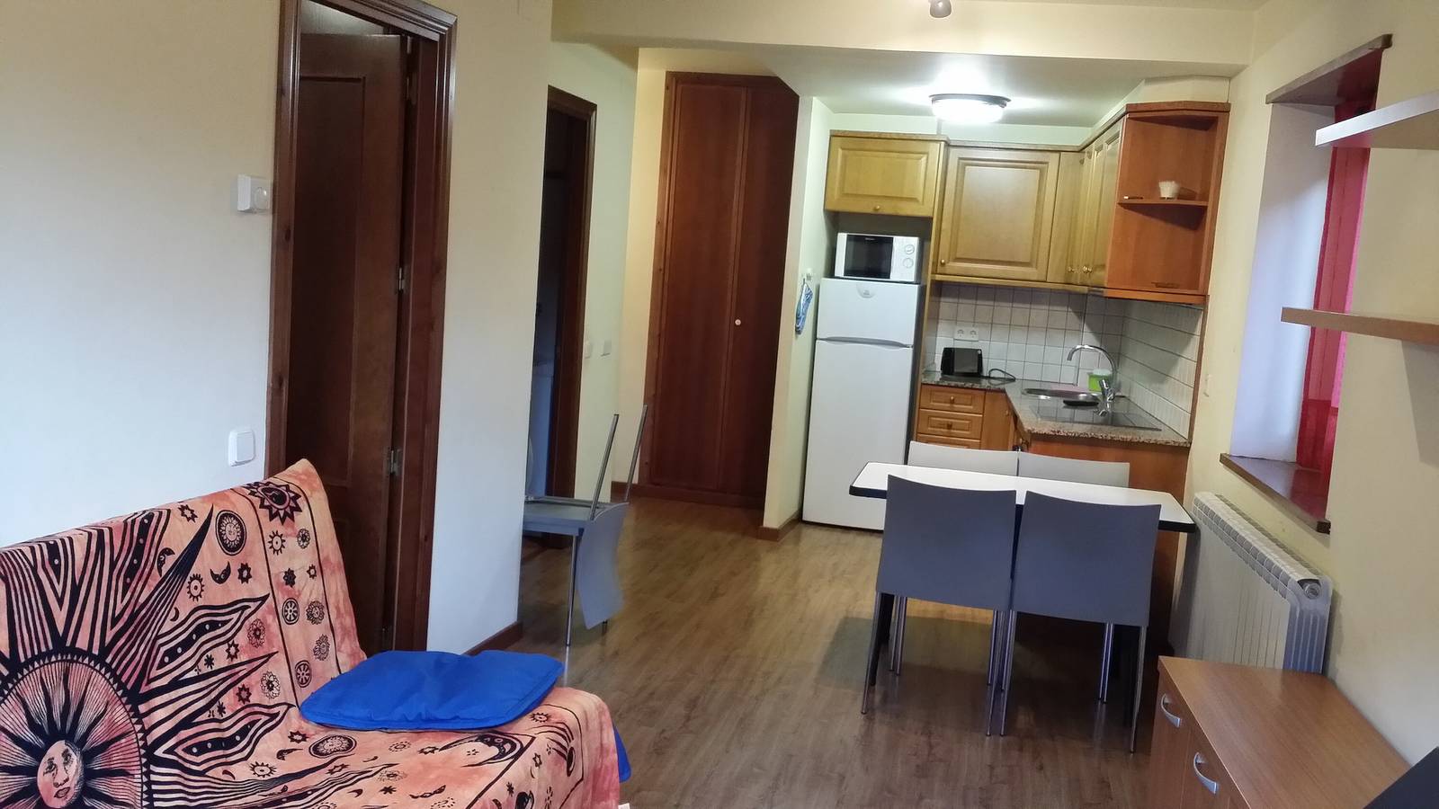 Apartamento entero, Apartamento 'Planta Baja Con Terraza Boi Taull' con vistas a la montaña, terraza y jardín privado in Boí, Valle de Bohí