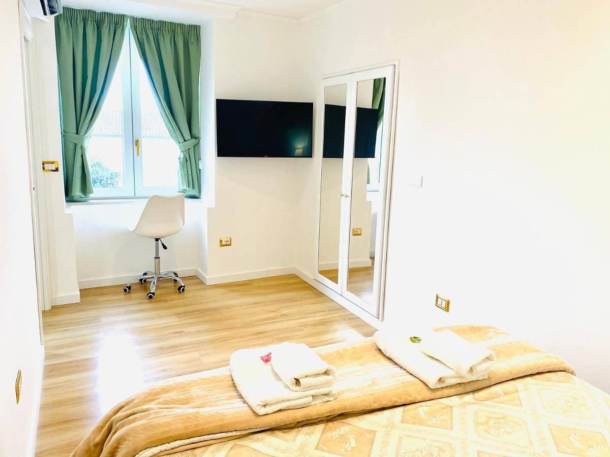 Appartamento intero, Apartment with Balcony in Vibo Valentia, Provincia di Vibo Valentia