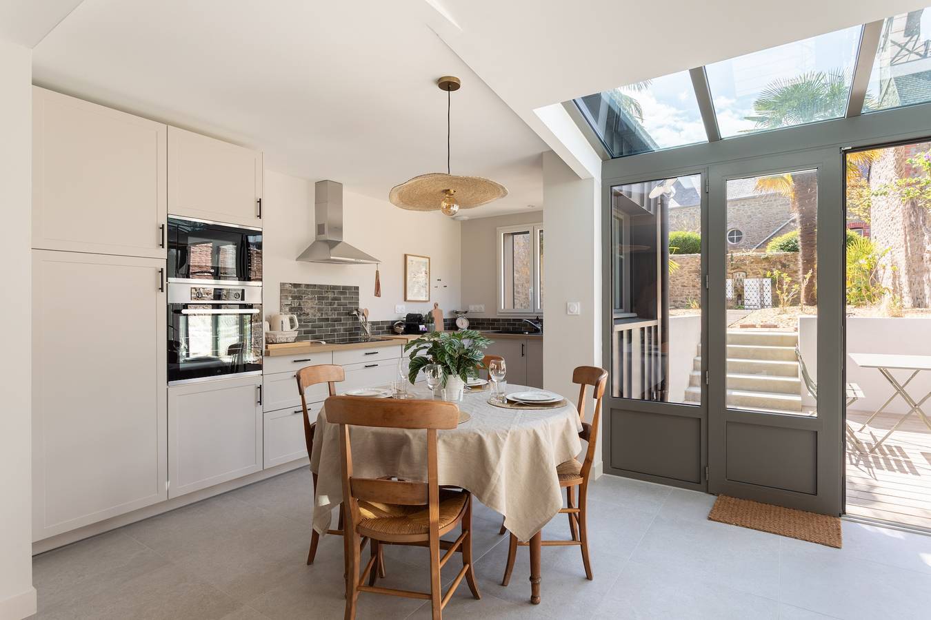 Ferienhaus für 4 Personen mit Terrasse in Dinard, Saint-Malo und Umgebung