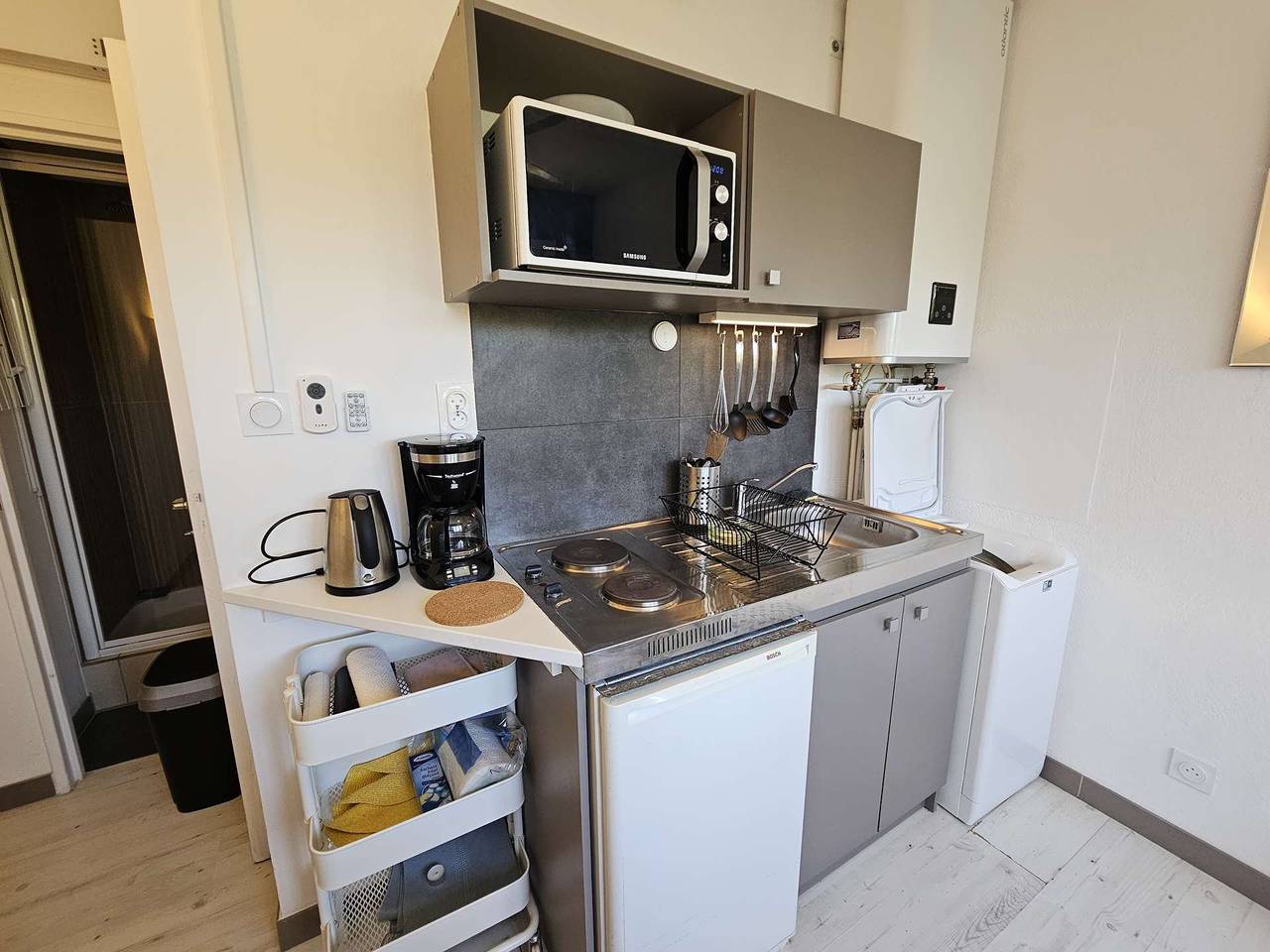 Ganzes Studio, Studio für 2 Personen mit Pool in Saint-Mandrier-sur-Mer, Toulon Region