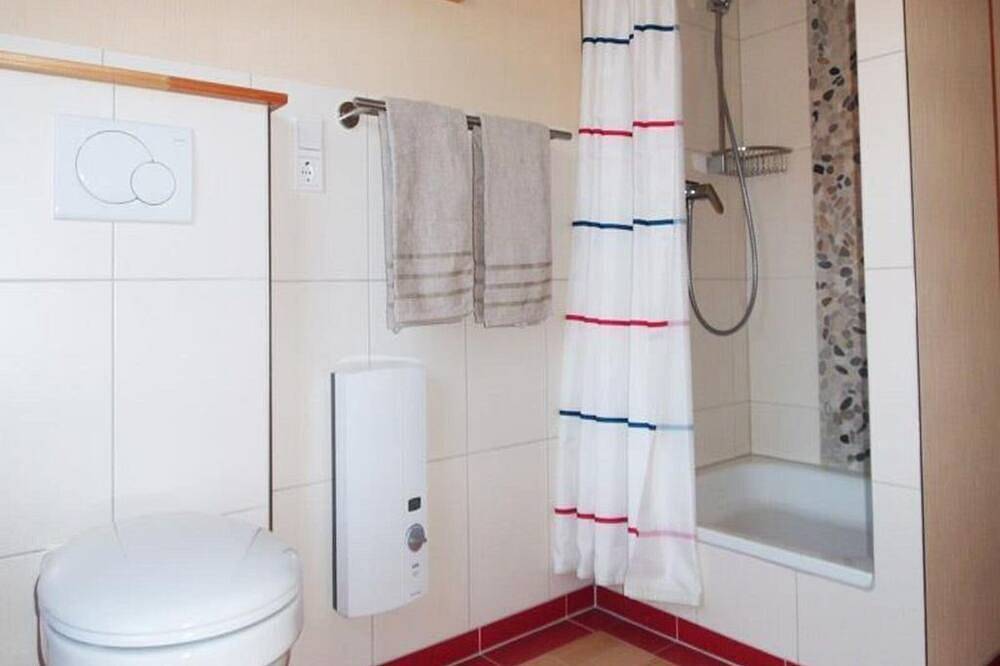 Ganze Wohnung, Ferienwohnung Nr. 4, Dusche, Wc - Ferienwohnungen \"Willems Hus\" in Drage (Niedersachsen), Landkreis Harburg