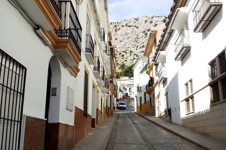 Apartamento para 8 personas, con balcón, Se admiten mascotas en Valle de Abdalajís