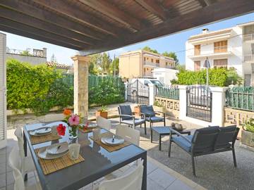 Villa in Playa de Alcúdia, Alcúdia für 6 