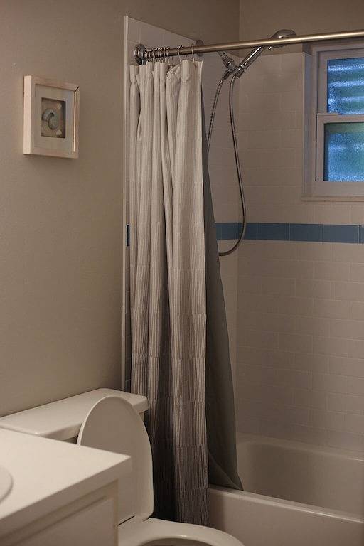 Charmanter Florida Bungalow mit Pool und umzäuntem Garten. in Sarasota, Sarasota County