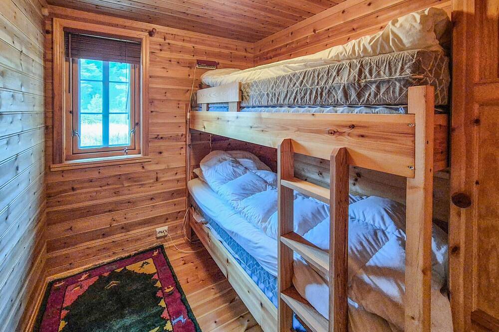 Wunderschönes Haus in Skare mit Sauna in Odda