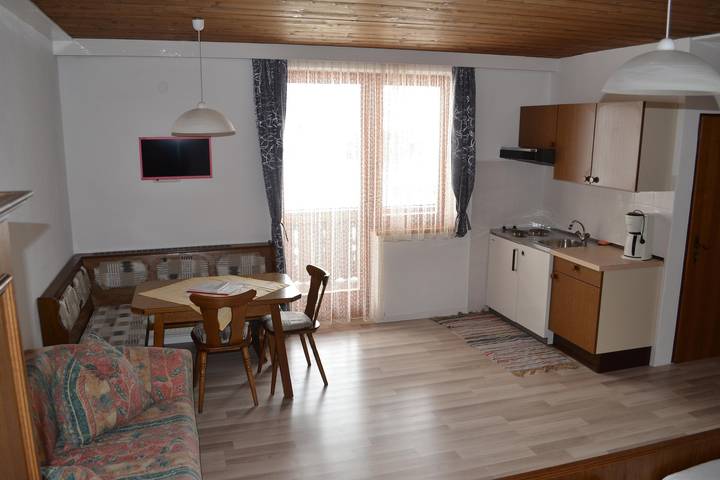 Ganze Ferienwohnung, Appartement Nr.4 in Hohe Tauern, Prägraten am Großvenediger