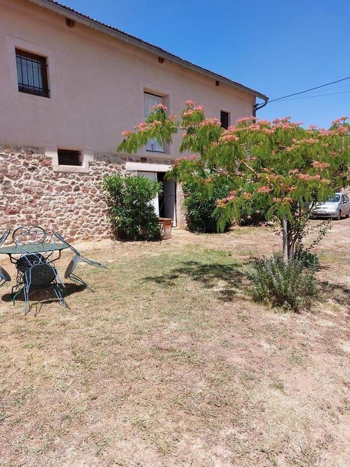 Gîte pour 4 personnes, avec Terrasse et Jardin à Tonnac