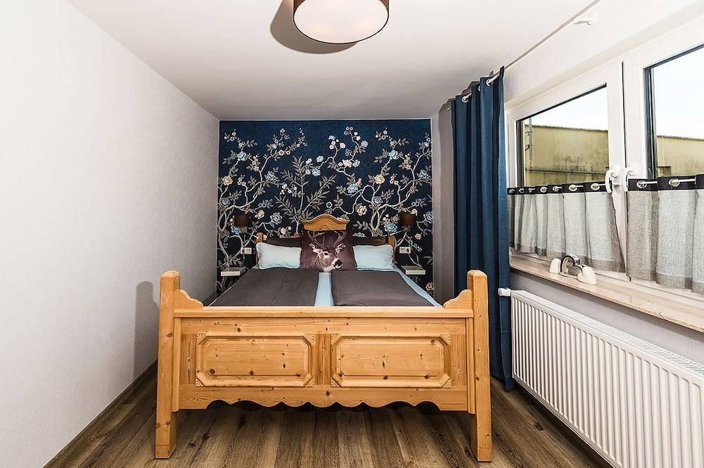 Ganze Wohnung, Innovativste Ferienwohnung für Wanderer des Weserberglandes. in Bodenwerder, Landkreis Holzminden