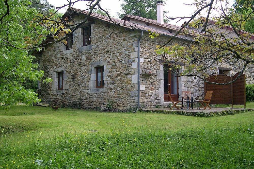 Gîte 4 étoiles au coeur du Périgord Vert in Saint-Front-la-Rivière, Parc naturel régional Périgord-Limousin