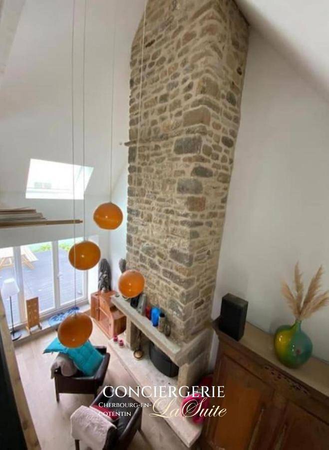 Location de vacances pour 10 personnes, avec terrasse à Valcanville - 2