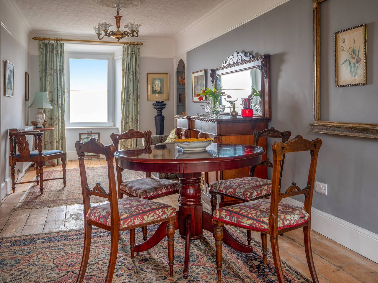 Galeri Harlech Townhouse in Harlech, Snowdonia