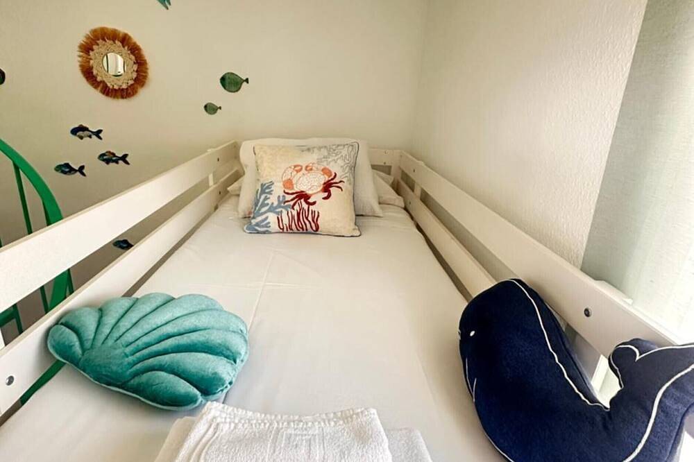 Apartment 'Casa Medusa' with Mountain Views, Wi-Fi and Air Conditioning in San José (Almeria), Níjar