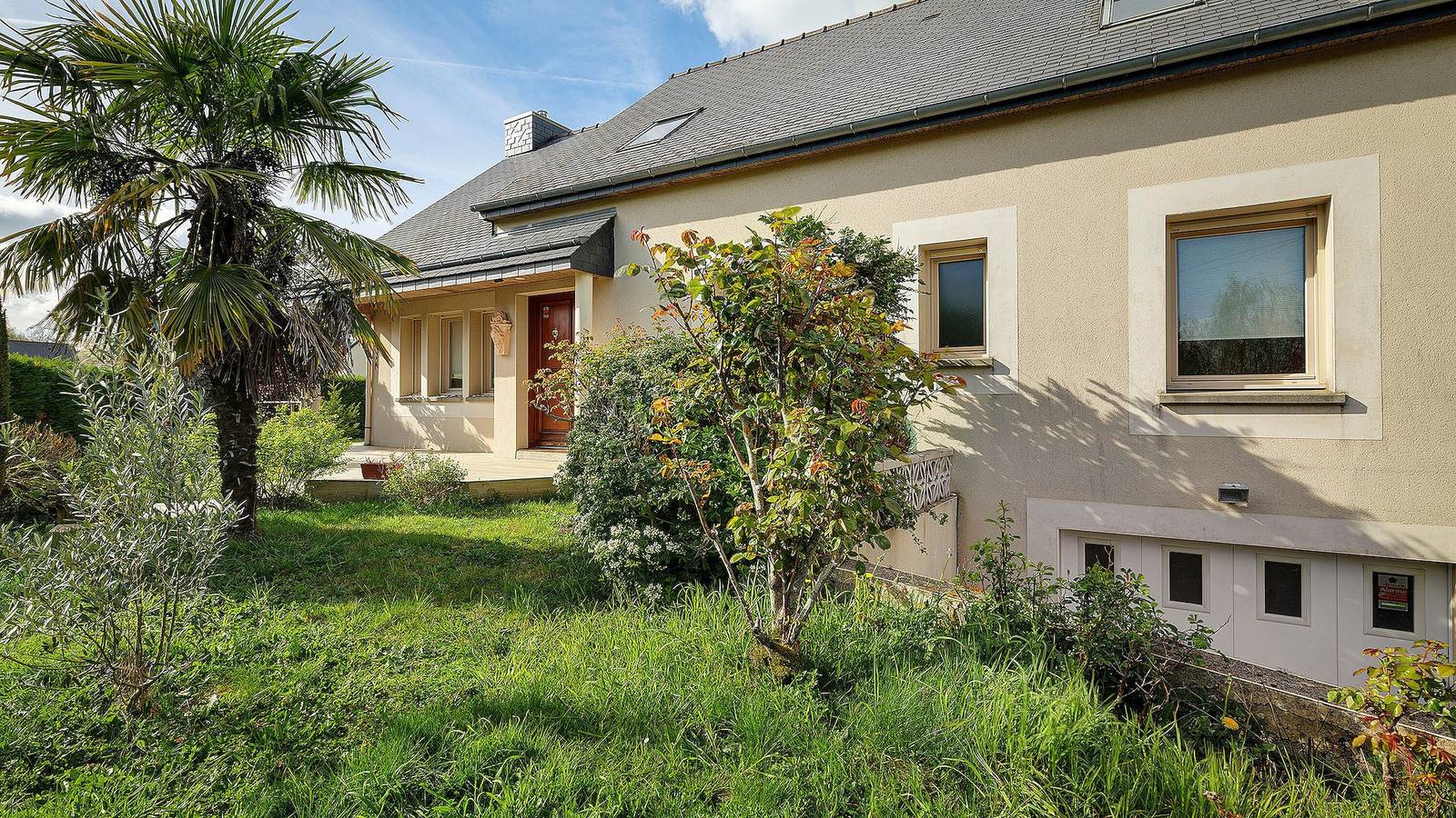 Single-Level Breton Retreat — Private Garden, Terrace & Wi-Fi Near Rennes in Saint-Armel (Ille-et-Vilaine), Rennes region