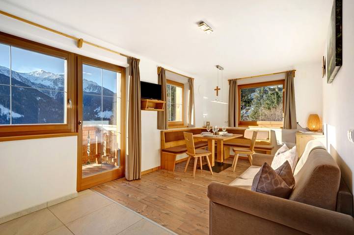 Ferienwohnung für 4 Personen, mit Balkon und Garten - 1