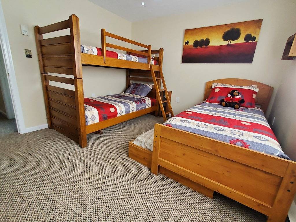 Family Friendly Mountain Townhouse in N. Woodstock in Woodstock (NH), Franconia Notch