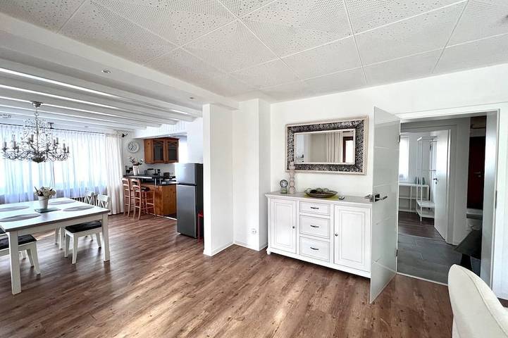 Ferienwohnung für 4 Personen, mit Balkon und Garten - 1