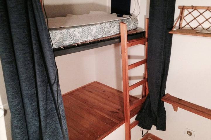 Gîte pour 5 personnes, avec balcon et piscine dans Plage de Gigaro - 4